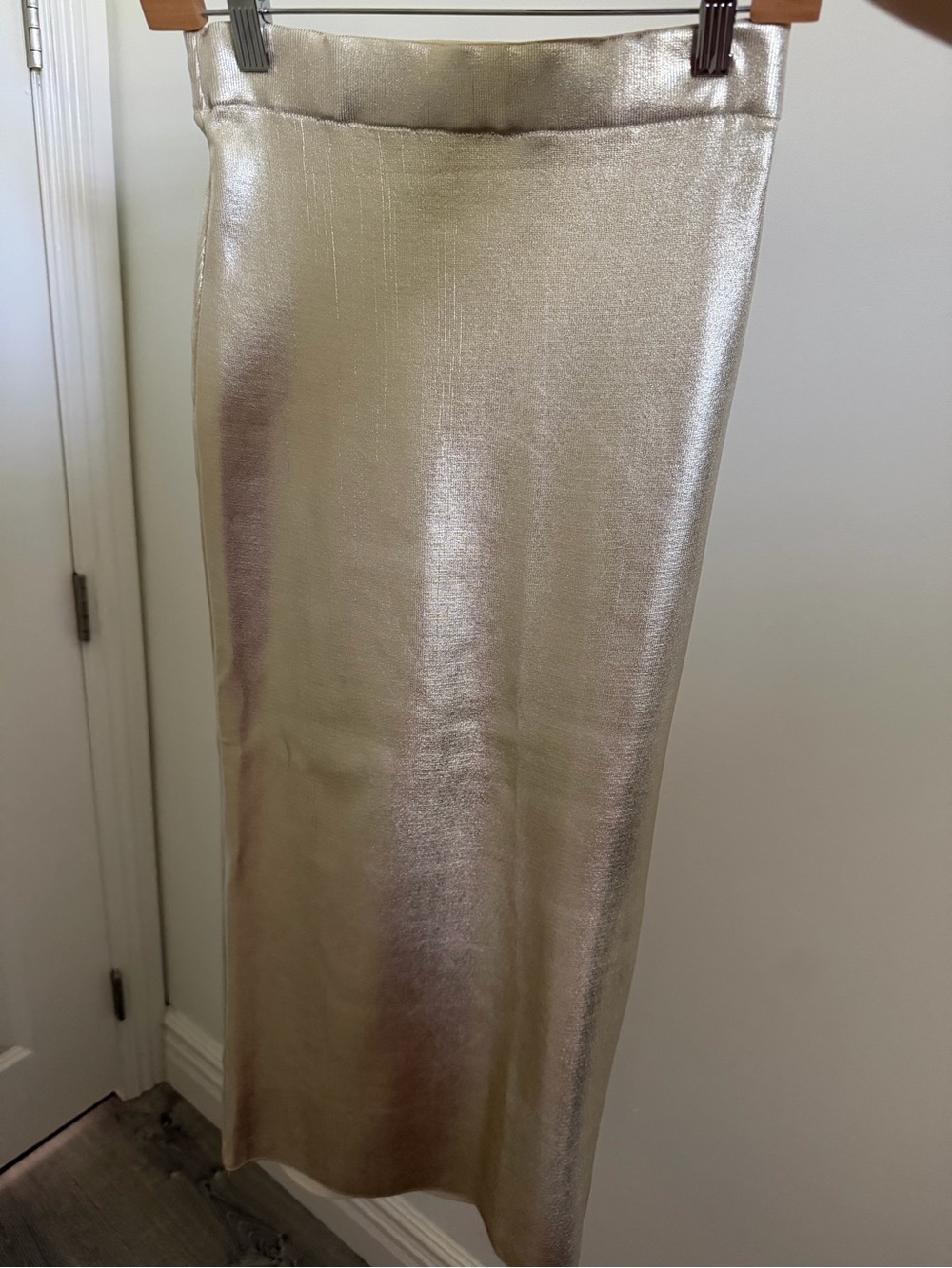 Zara Metallic Gold Midi Pencil Skirt